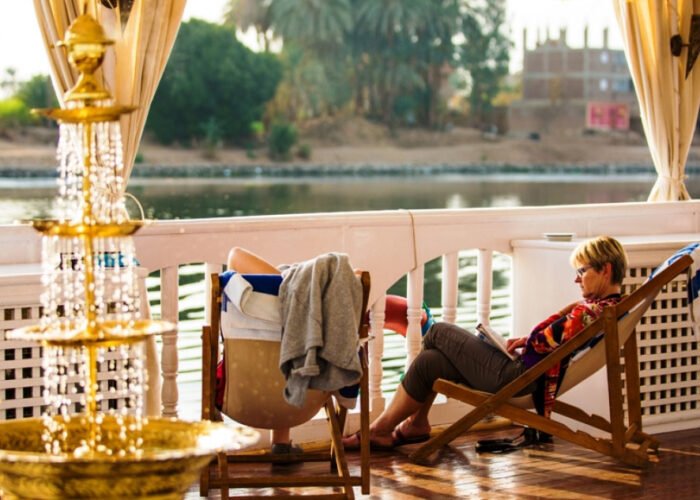 Amoura Dahabiya Nile Cruise3