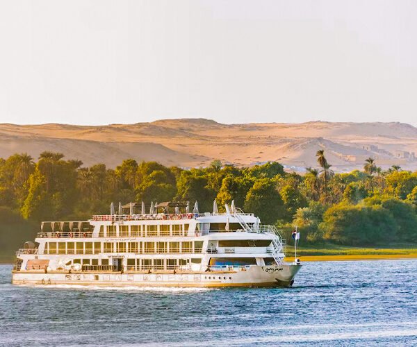 Sanctuary Sun Boat IV Luxury Cruise