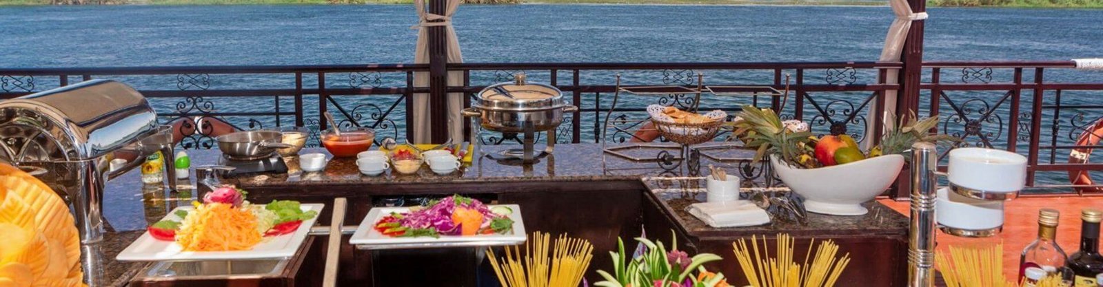 Gourmet-Service-Egyptian-Food-on-a-Nile-Cruise-Deck