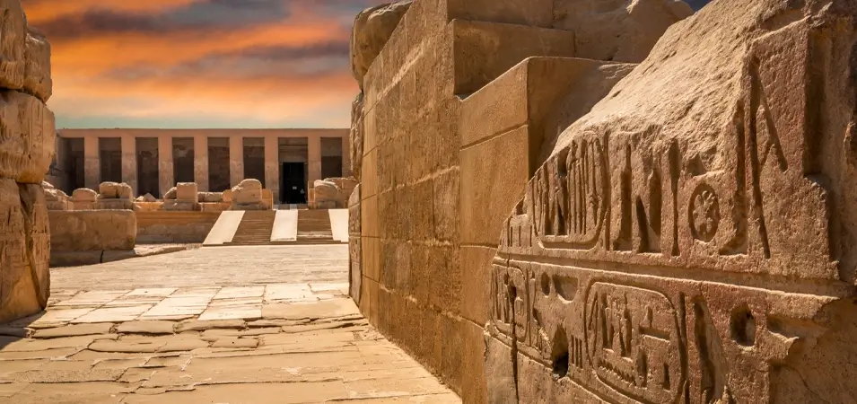 Best Temples to Visit on a Nile Cruise: A Local Guide to Egypt's Ancient Wonders 2 A magnificent image of the Abydos temple